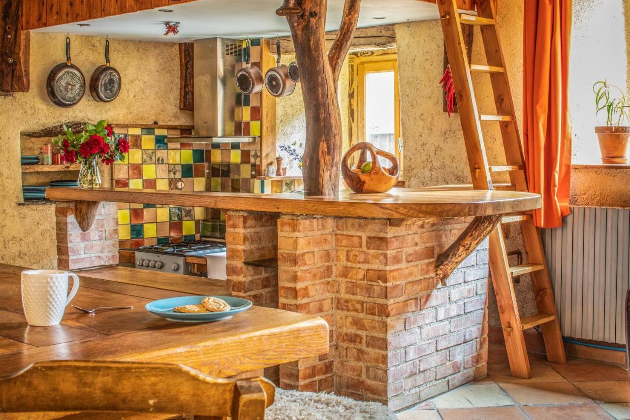 The Dragon Barn - Studio Ascou Zewnętrze zdjęcie